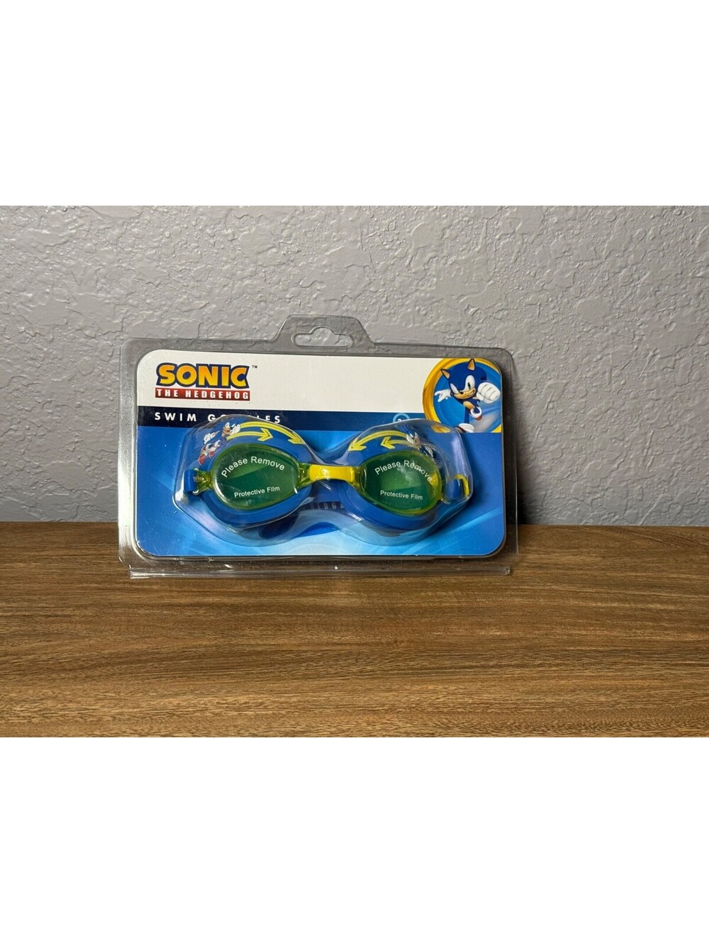 Sonic the Hedgehog Kids Swim Goggles Blue Yellow Green New in Package